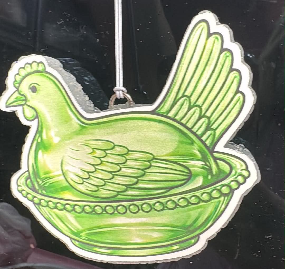 Green Chicken on Nest (BnG)