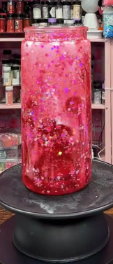 #98. 20 oz acrylic pink and white 606style