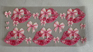 154_PinkBowLips
