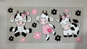 218_CowsWearingPink