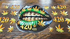 823 Weed2