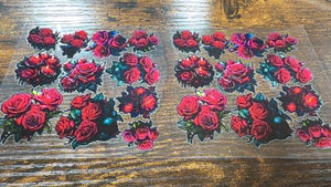 913 Roses