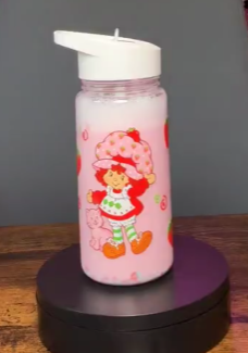 #11. kids 10oz Strawberry Milk Cup