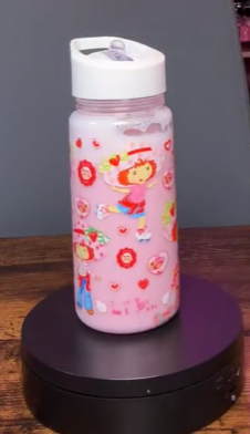 #27. kids 10oz Strawberry Cup